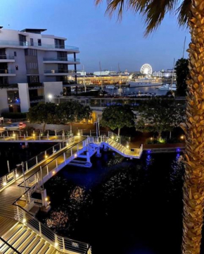Waterfront Marina: Ultimate location